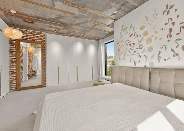 Design Lux In Bamboo Garden ,no Shoes Allowed Inside Appartement