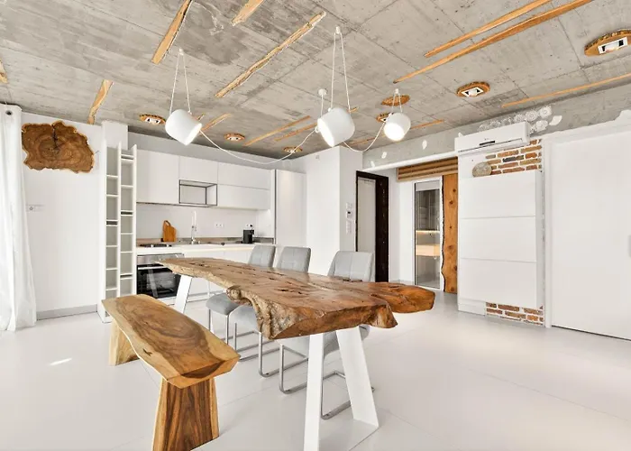 Design Lux In Bamboo Garden ,no Shoes Allowed Inside Appartement